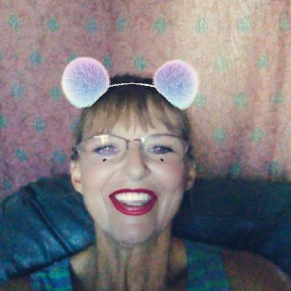 Meet your Posher, Darleen